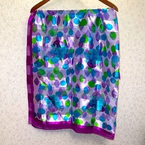 NWOT DECORATIVE SHAWL